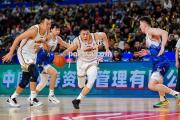 bsports体育-CBA总决赛第四场：广东队逆袭取胜，与辽宁队战成2:2平手_